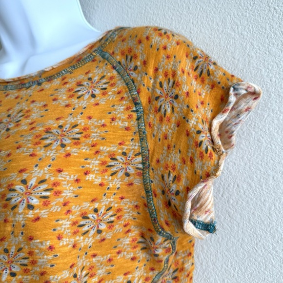 Natural Life Baby Tee Womens Small Yellow Floral Colorful Hippie Beach Summer - Picture 3 of 9